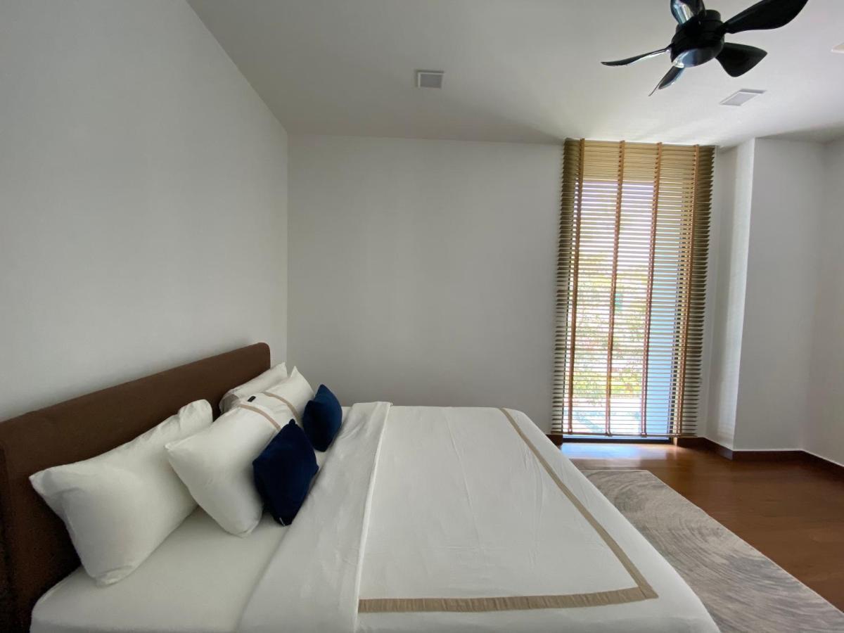 Ikiru 18 Private Saltwater Pool Villa, 3 Ensuite Br, Outdoor Bbq, 5 Mins To Beach Pantai Cenang  Exterior foto